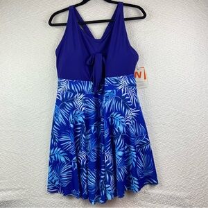 Blue Tropical Print Swimsuit Dress. Women’s size 22